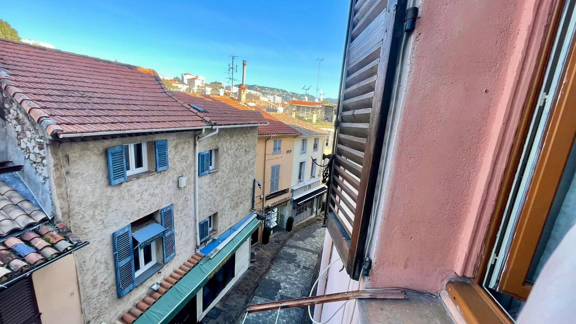 Contacts de Le Suquet Style IV By Connexion
